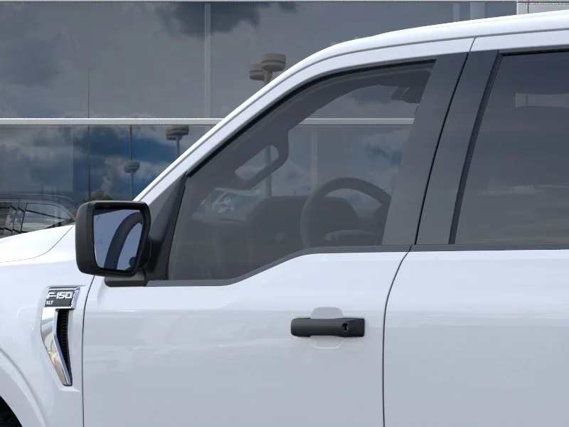 New 2026 Oxford White Ford XLT image 42