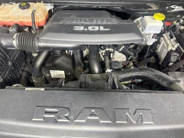 Used 2020 Bright White Clearcoat Ram Big Horn/Lone Star image 9