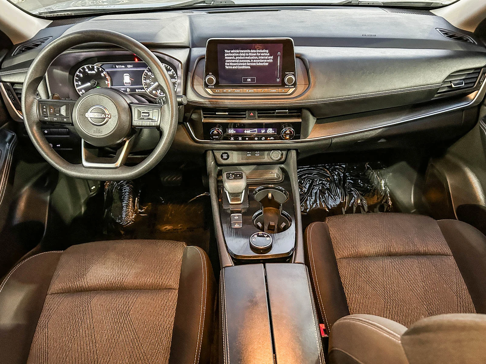 Used 2024 Brilliant Silver Metallic Nissan SV image 16