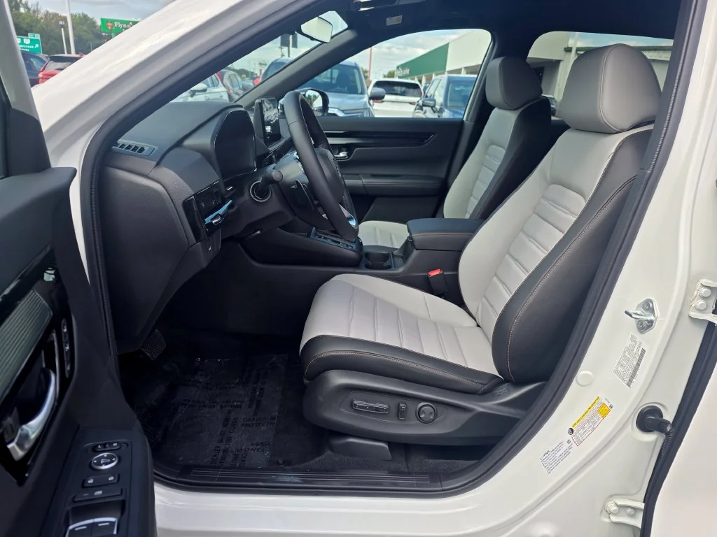 New 2027 Platinum White Pearl Honda Sport Touring image 9