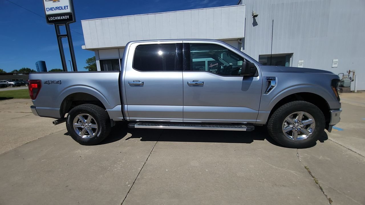 Used 2025  Ford XLT image 9