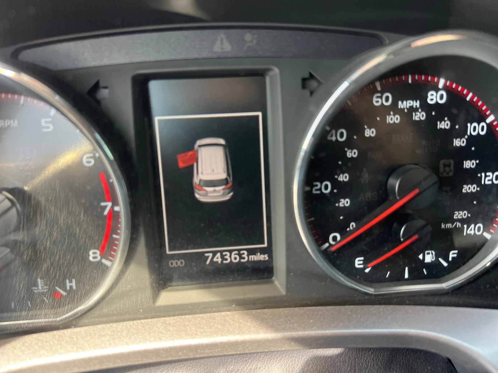 Used 2018 Magnetic Gray Metallic Toyota SE image 15