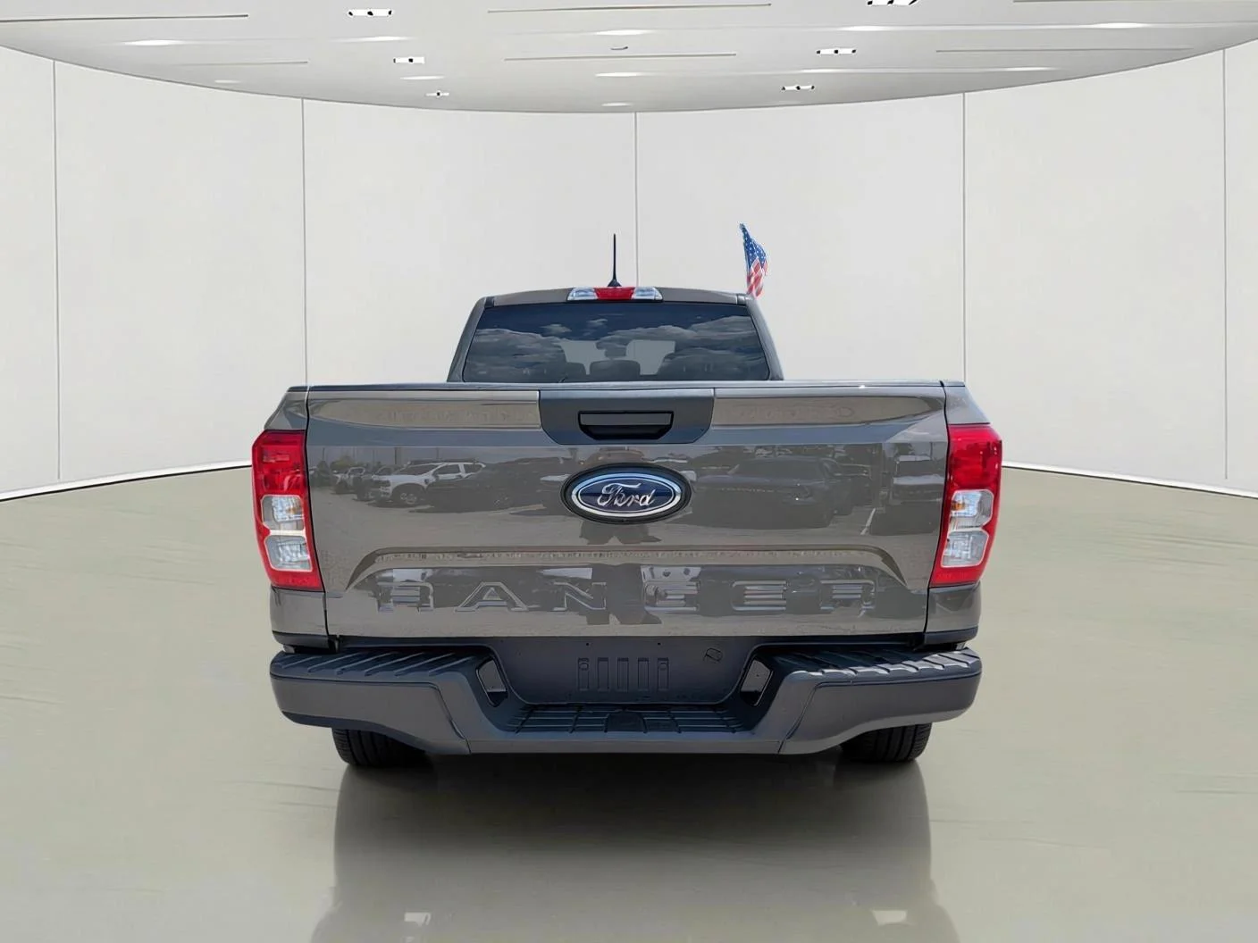 New 2026 Marsh Gray Ford XL image 7