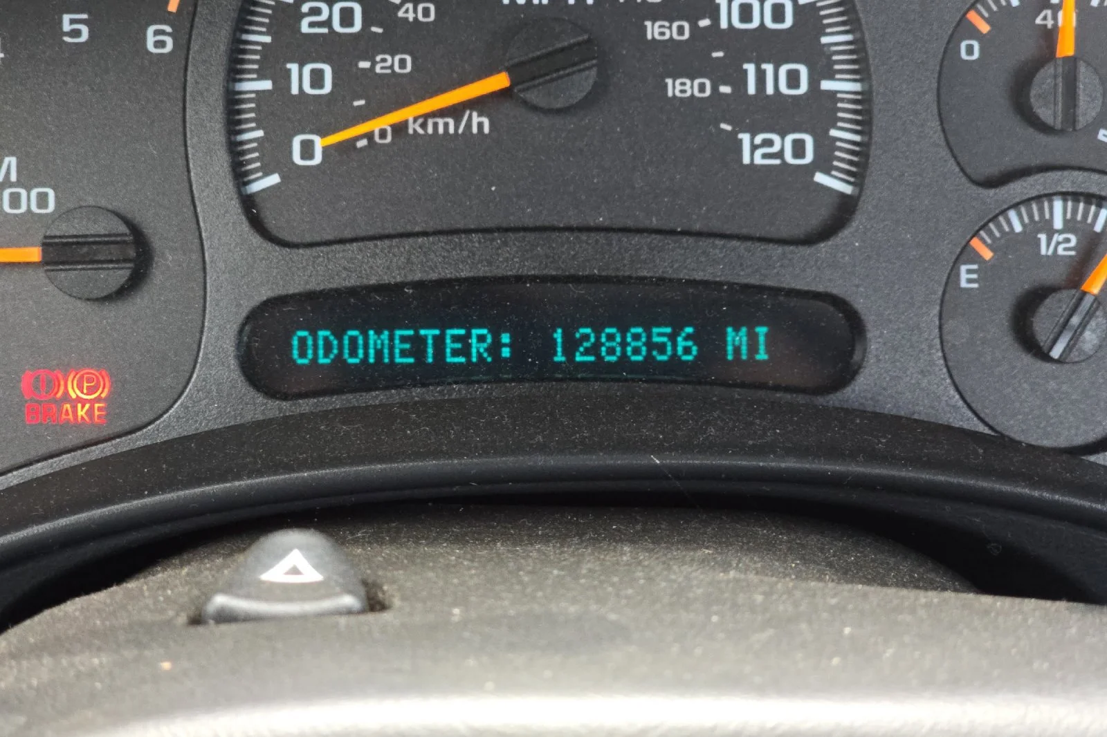 Used 2005 Summit White Chevrolet Work Truck image 20