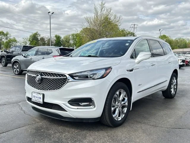 Used 2020 White Frost Tricoat Buick Avenir image 5