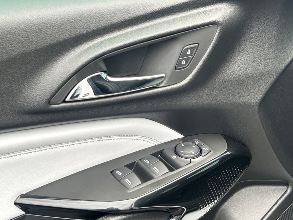 2026 Chevrolet Trax LT - Photo 25