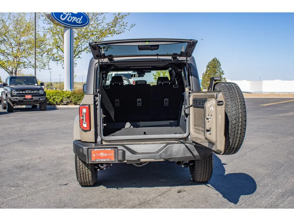 New 2026 MARSH GRAY Ford Outer Banks image 14