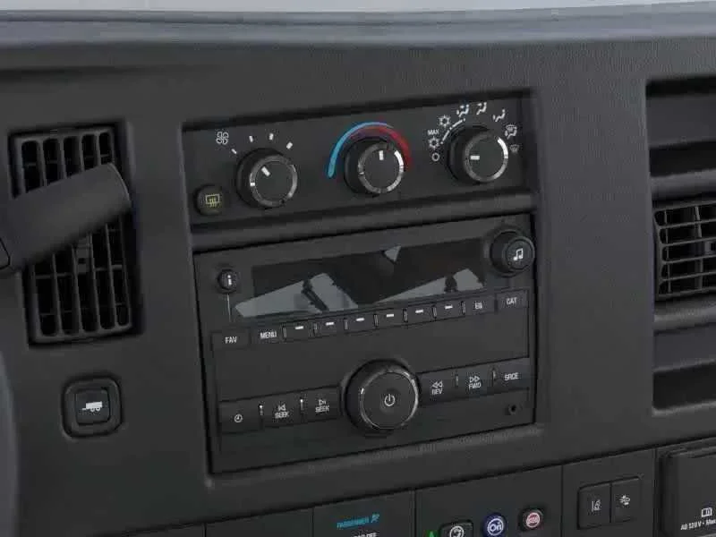 New 2025 Quicksilver Metallic GMC LT image 12