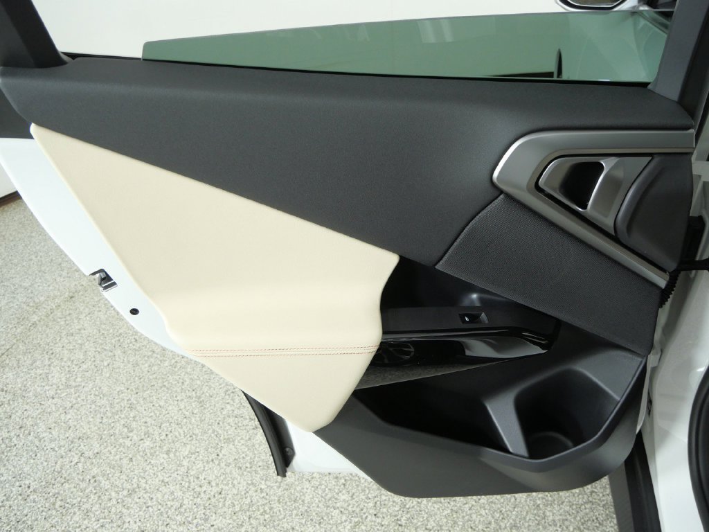 New 2026 Alpine White BMW 30 xDrive image 29
