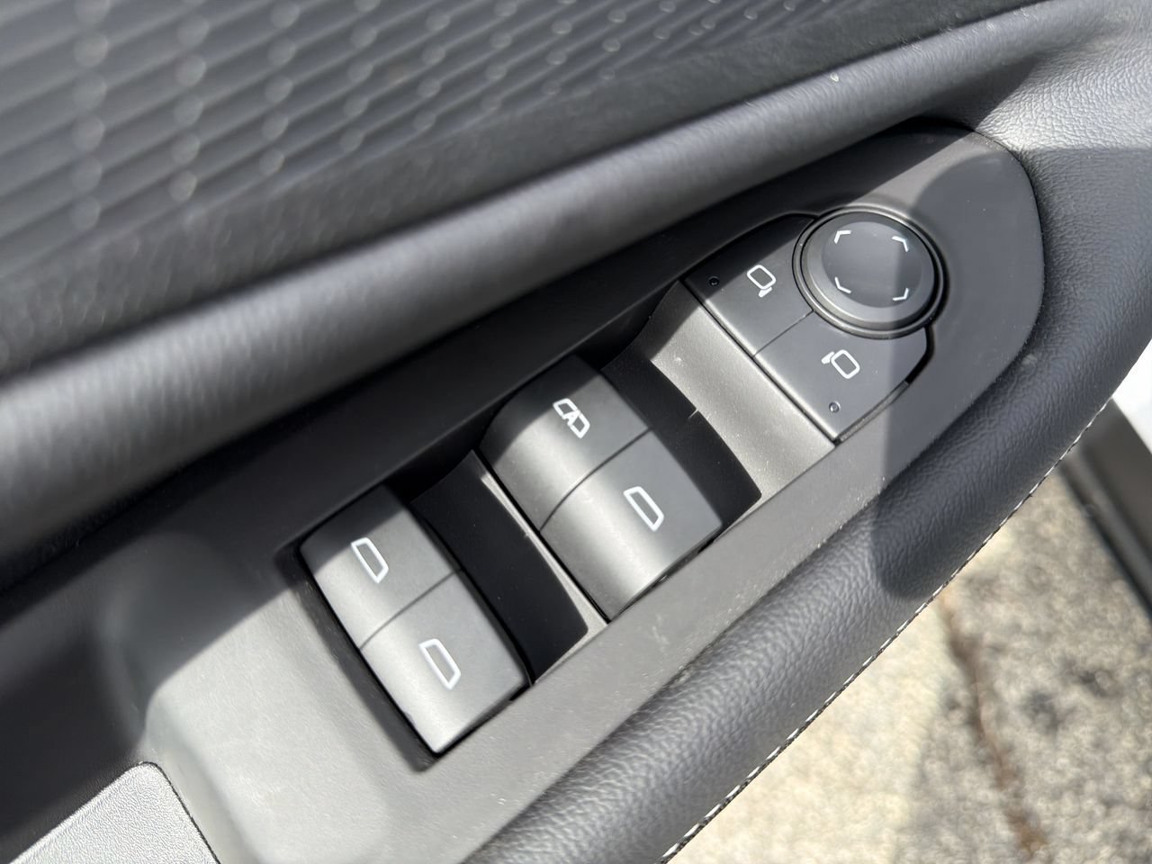 2026 Chevrolet Blazer EV LT - Photo 19
