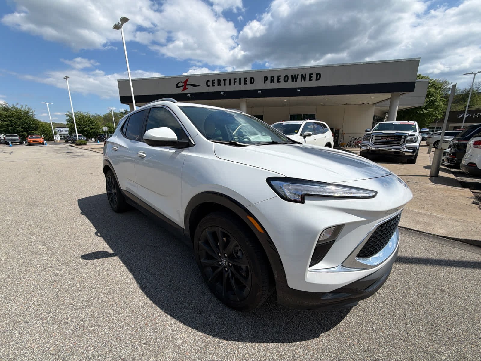 2024 Buick Encore GX Sport Touring AWD's photo