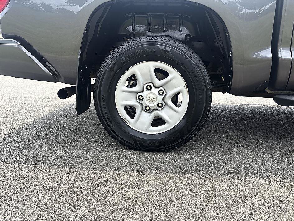 Used 2020 Magnetic Gray Metallic Toyota SR5 image 14