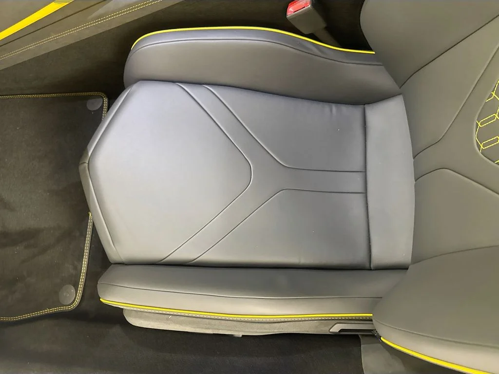 New 2026  Lamborghini Base image 19