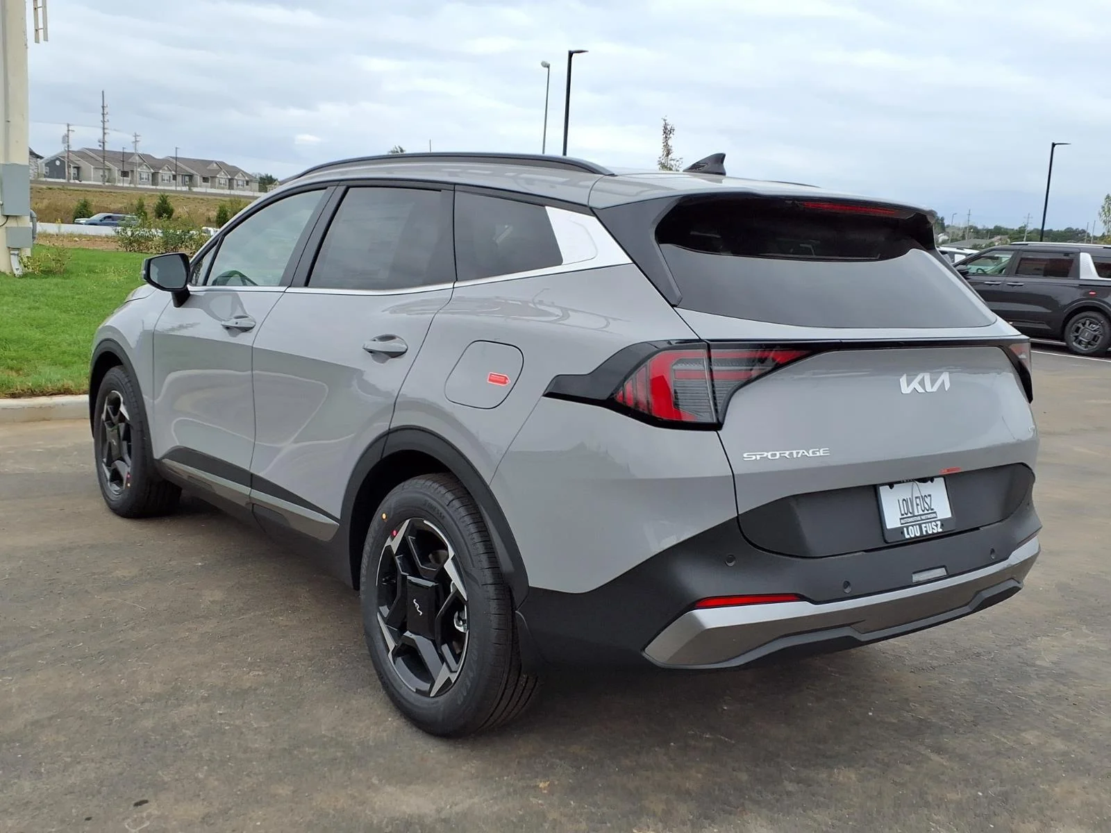 New 2027 Wolf Gray Kia EX image 2