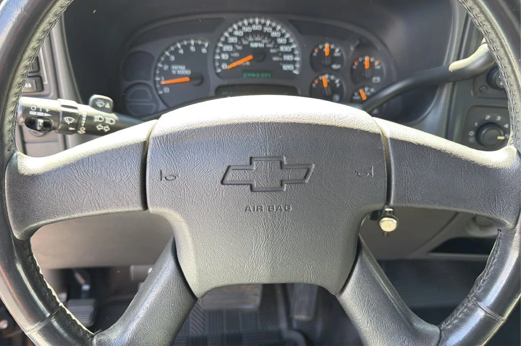 Used 2003 Gray Chevrolet LS image 21
