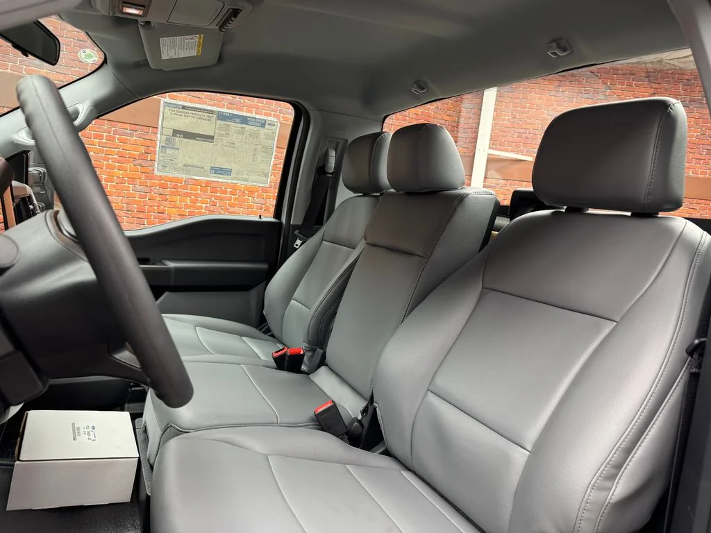 New 2026 Oxford White Ford F-550® XL image 26