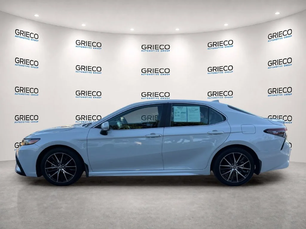 Used 2023 White Toyota SE image 4