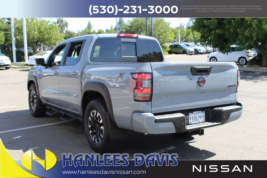 Used 2024 Gray Nissan PRO-X image 9