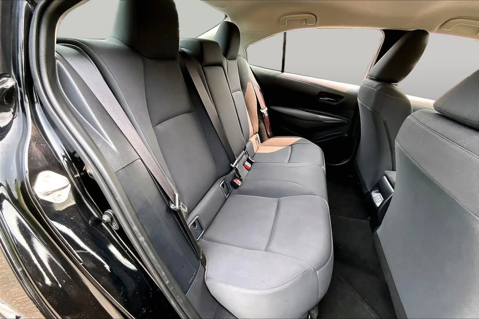 Used 2024 Midnight Black Metallic Toyota LE image 20