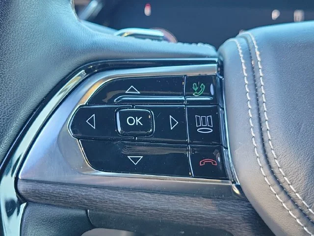 2023 Jeep Grand Cherokee Overland - Photo 27
