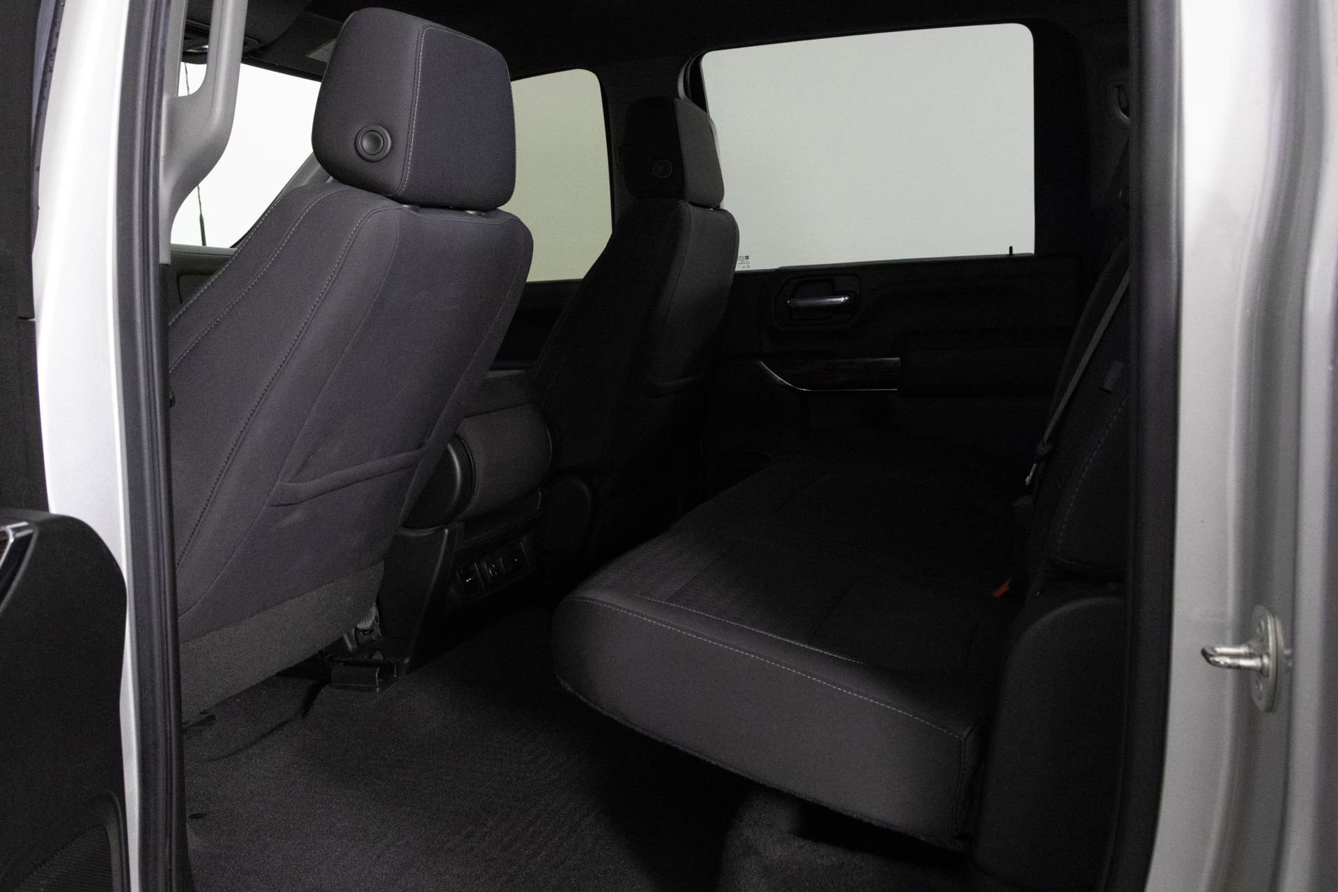 2022 GMC SIERRA HD - Image 28