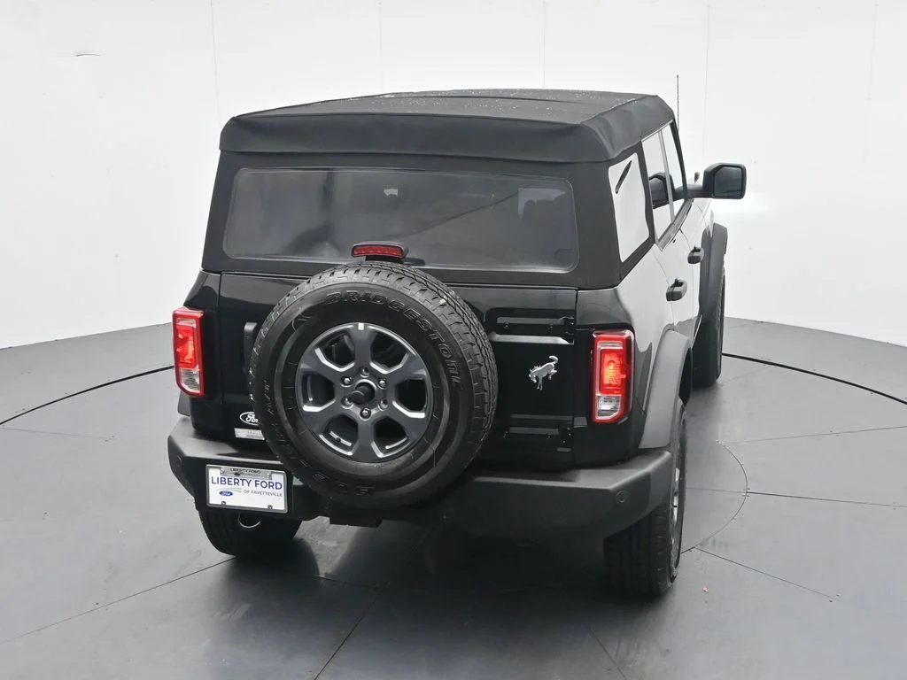 New 2026 Shadow Black Ford Big Bend® image 37