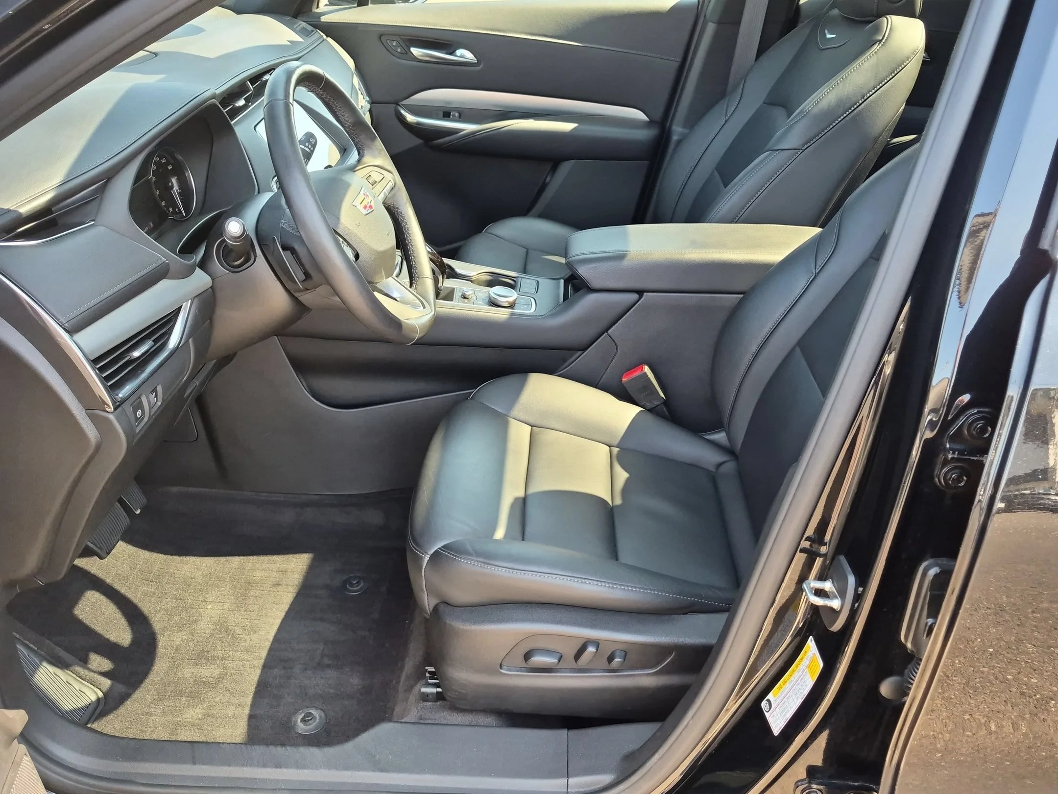 2020 Cadillac XT4 Premium Luxury - Photo 18