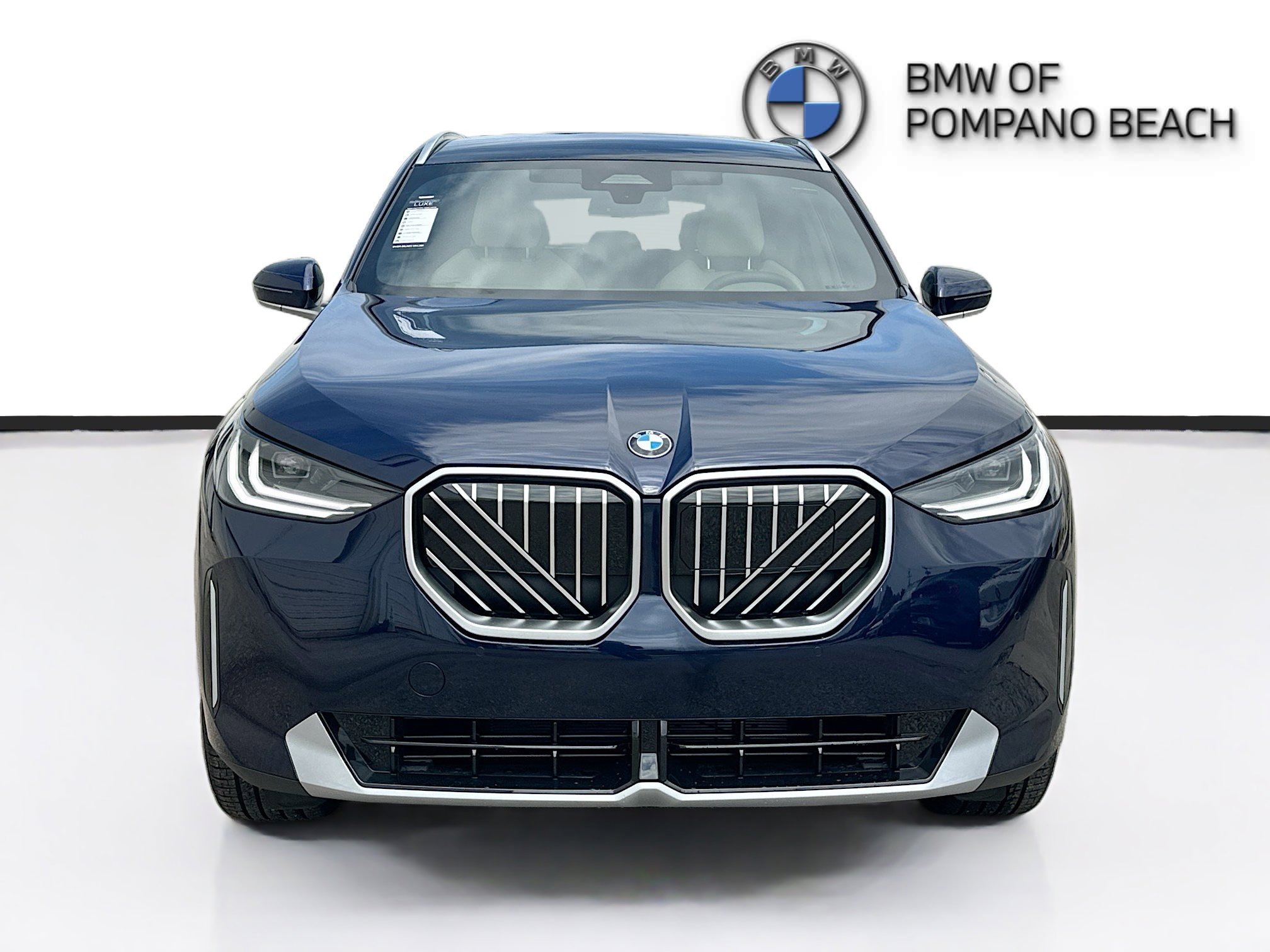 New 2026 Tanzanite Blue II Metallic BMW 30 xDrive image 2
