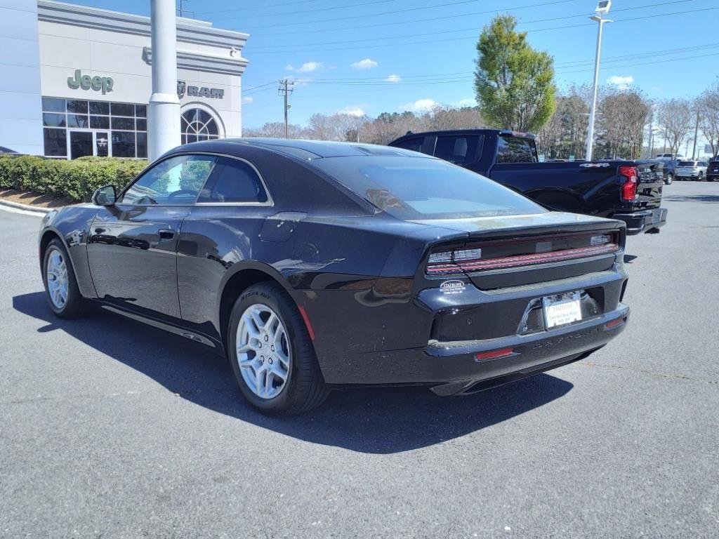 2025 Dodge Charger Daytona R/T - Photo 17