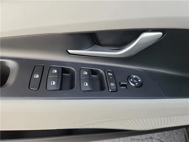New 2026 Abyss Black Hyundai Limited image 9