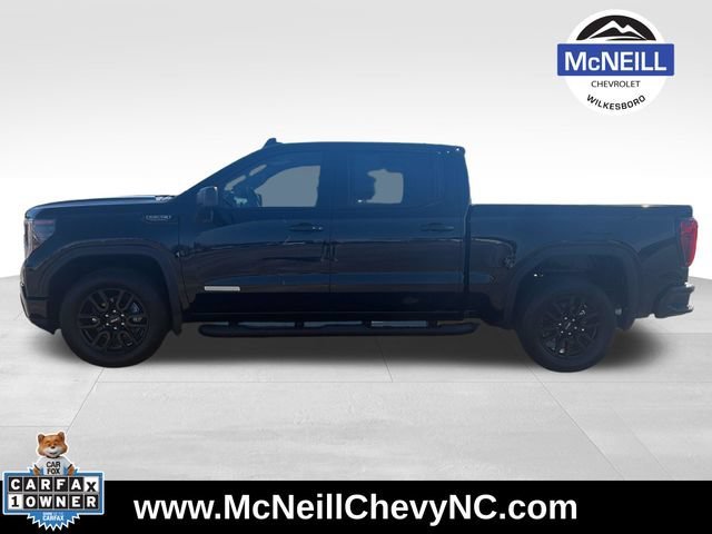 Used 2025 Onyx Black GMC Elevation image 5