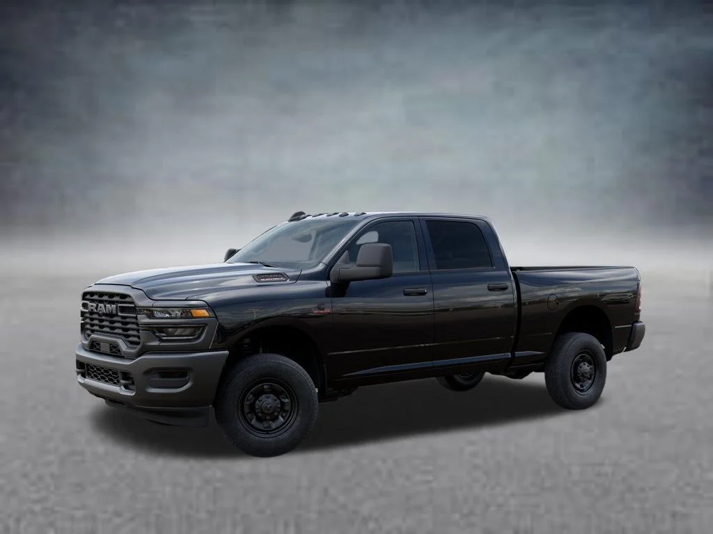 New 2026 Diamond Black Crystal Pearl-Coat Exterior Paint RAM Tradesman image 2