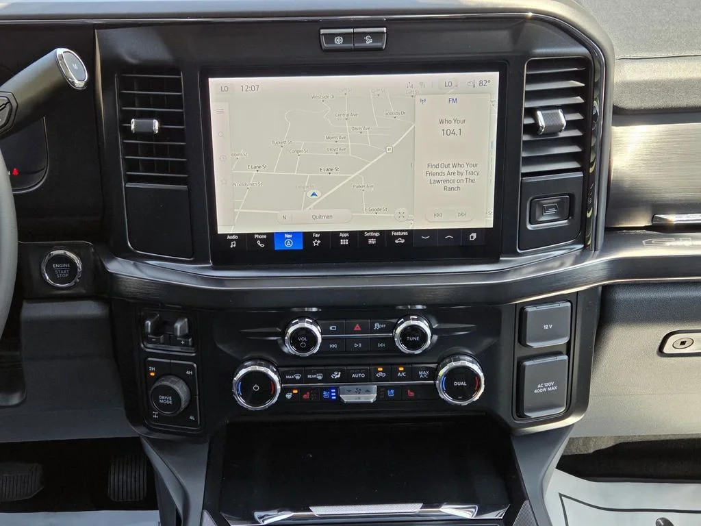 New 2026 Avalanche Ford F-250® Lariat® image 11