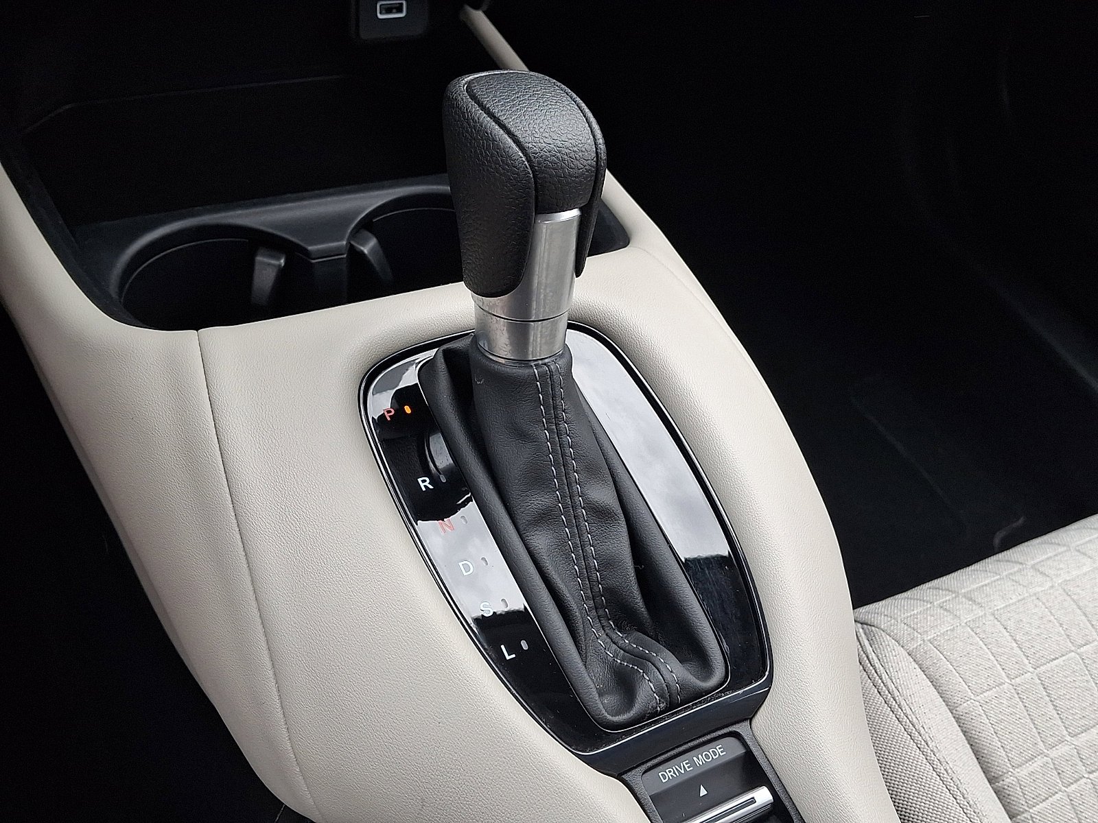 2024 Honda HR-V LX - Photo 13