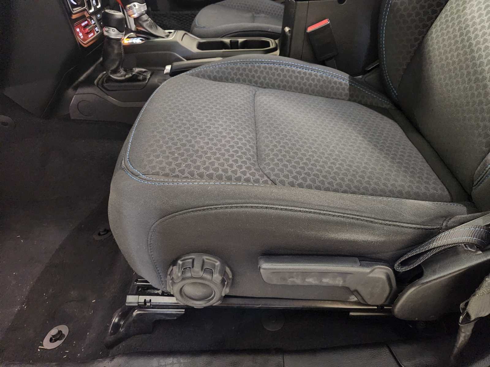 Used 2024 Bright White Clearcoat Jeep Rubicon image 23
