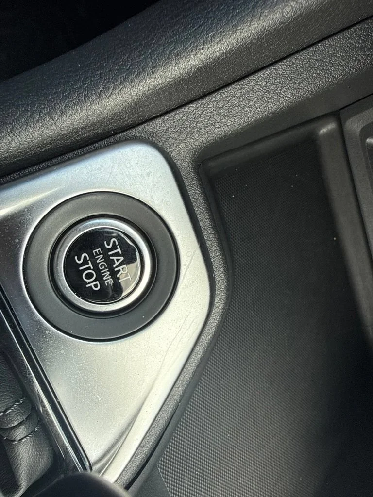 Used 2025 White Nissan SV image 18