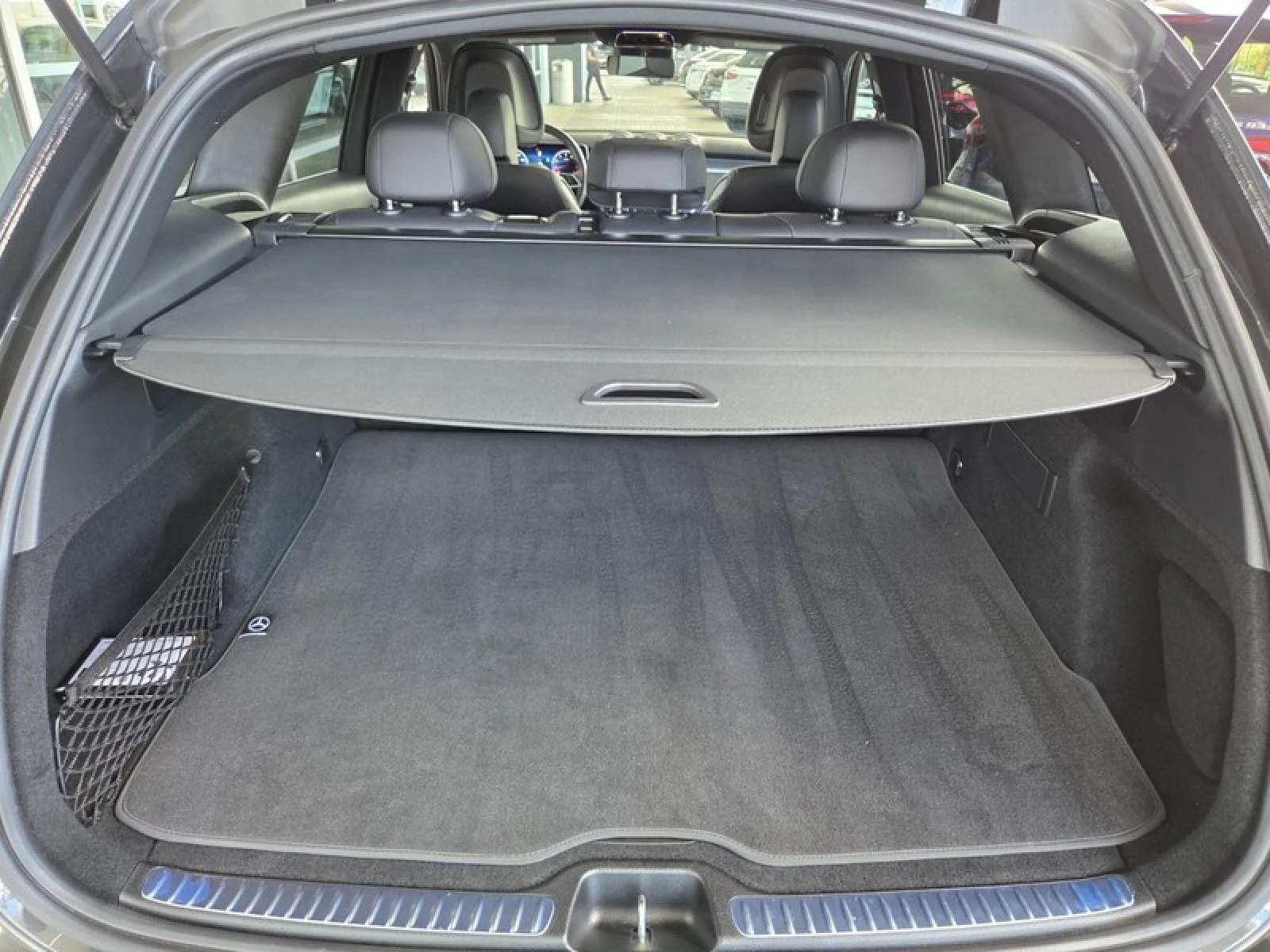 Certified Used 2026 Graphite Grey Metallic Mercedes-Benz GLC 300 image 17