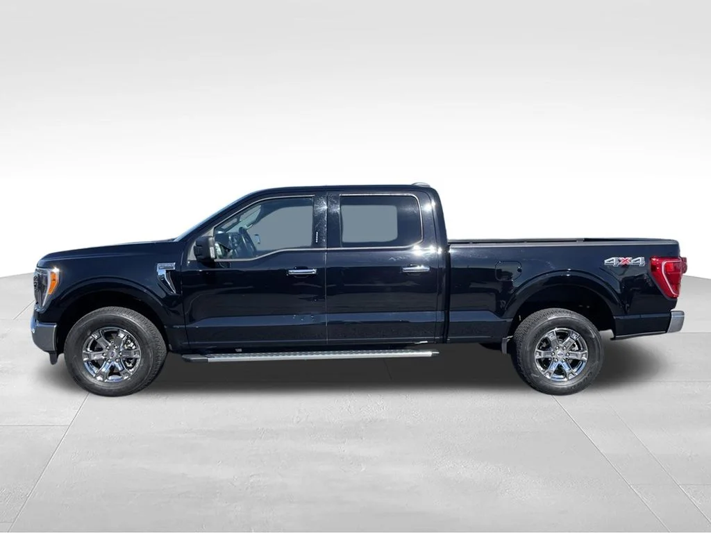 Used 2022 Black Metallic Ford XLT image 31