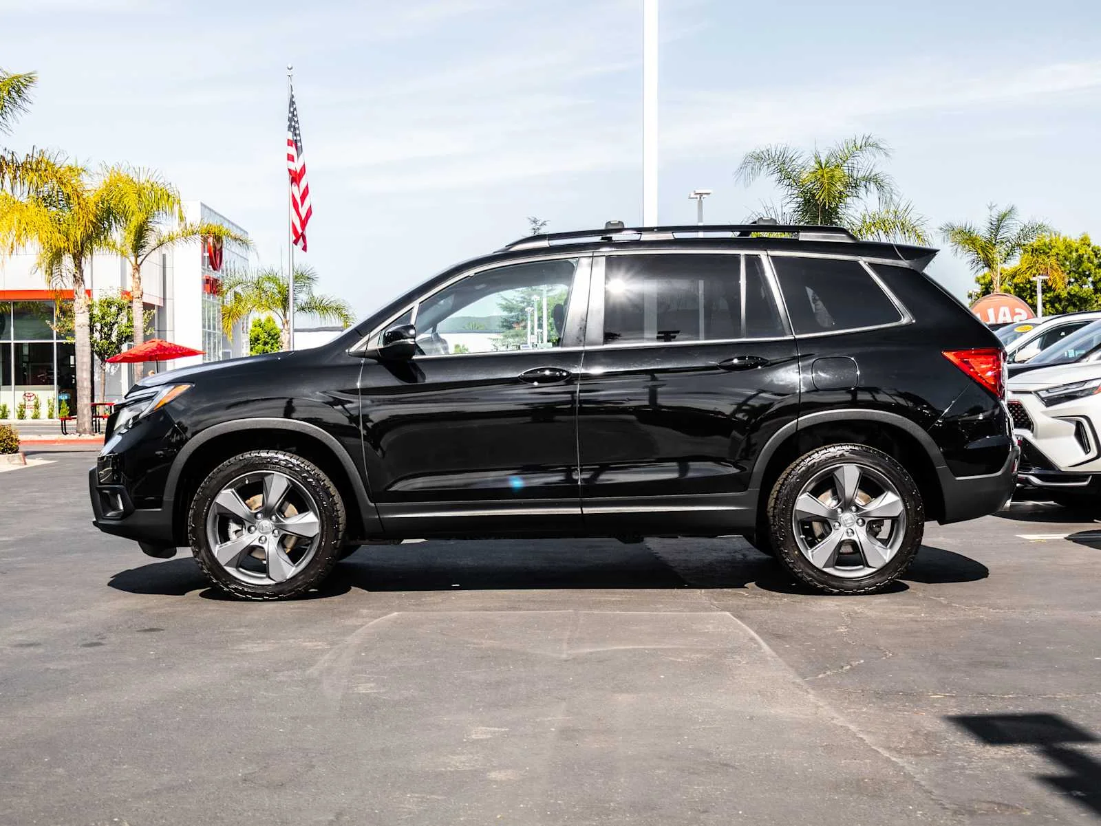 Used 2021  Honda Touring image 6