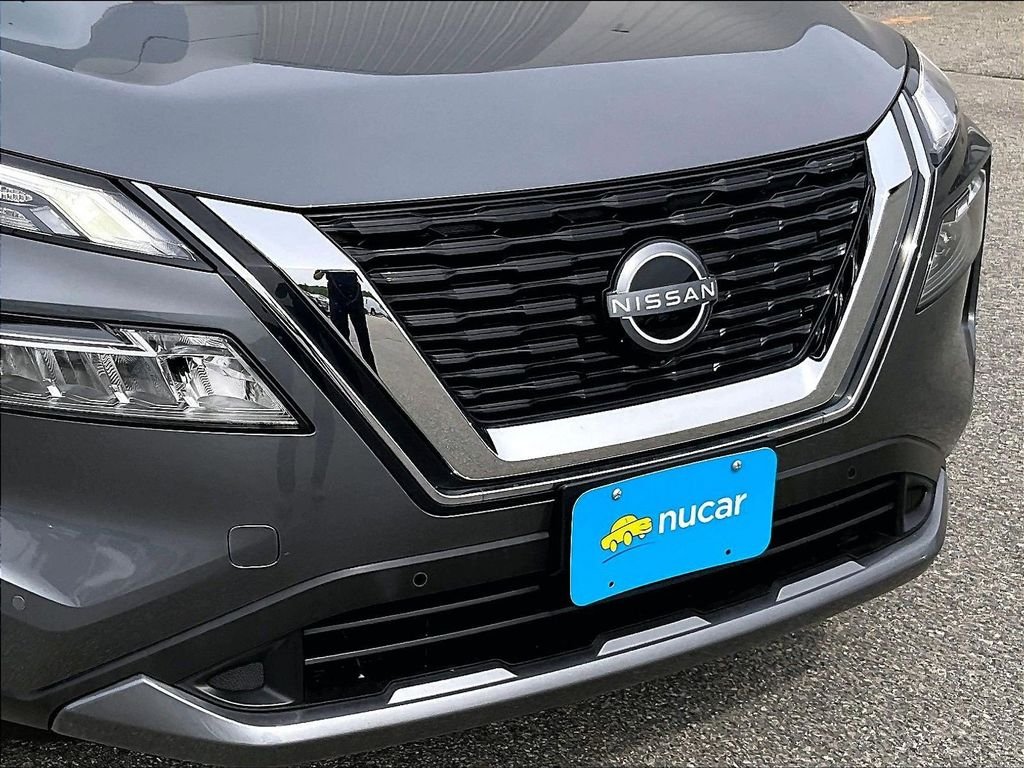 Used 2023 Gray Nissan SL image 32