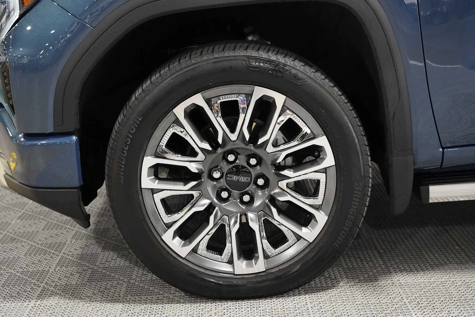 Used 2024 Downpour Metallic GMC Denali Ultimate image 8