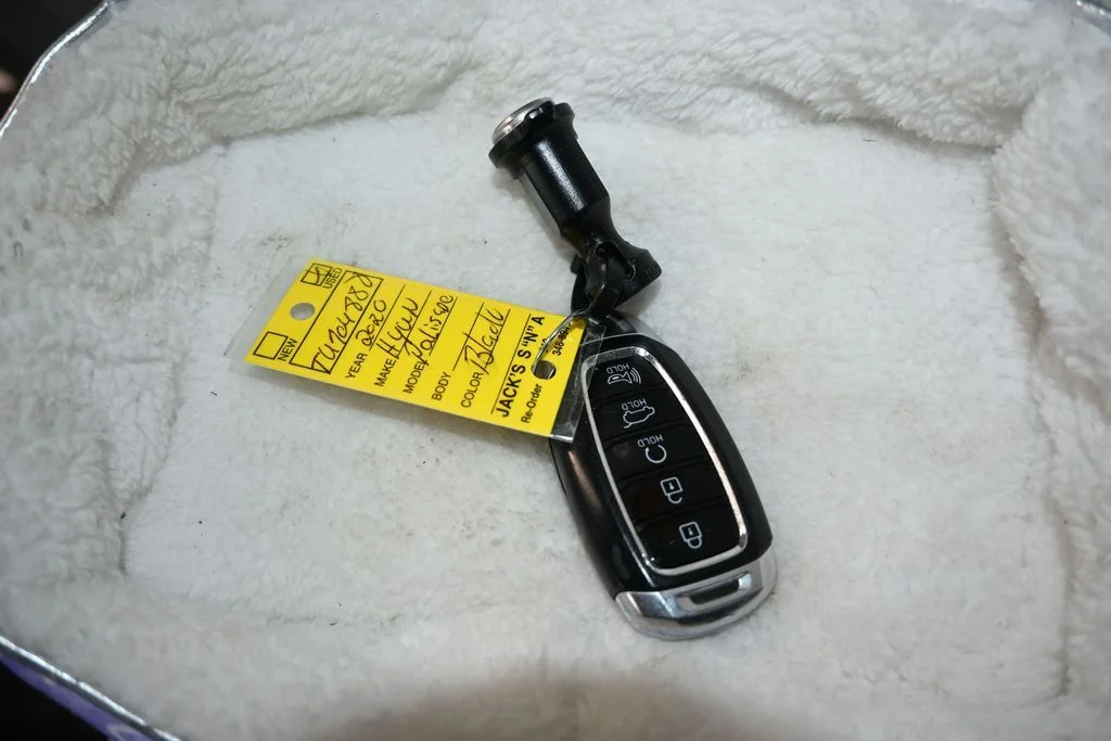 Used 2020 Becketts Black Hyundai Limited image 30