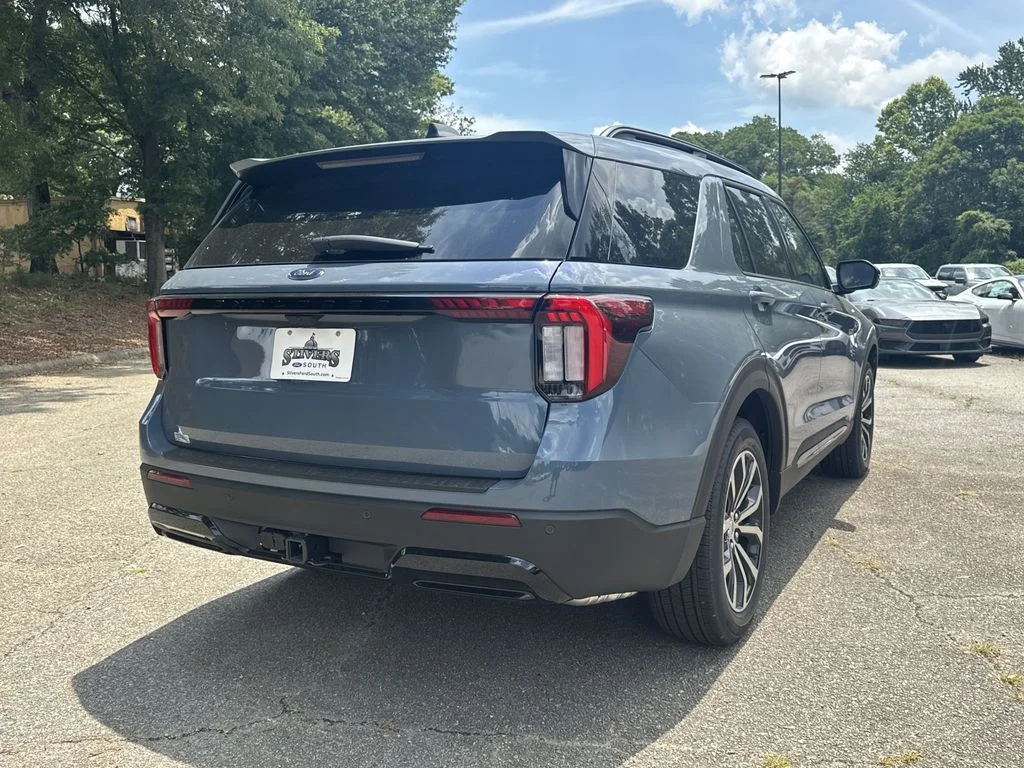 New 2026 Vapor Blue Metallic Ford ST-Line image 7