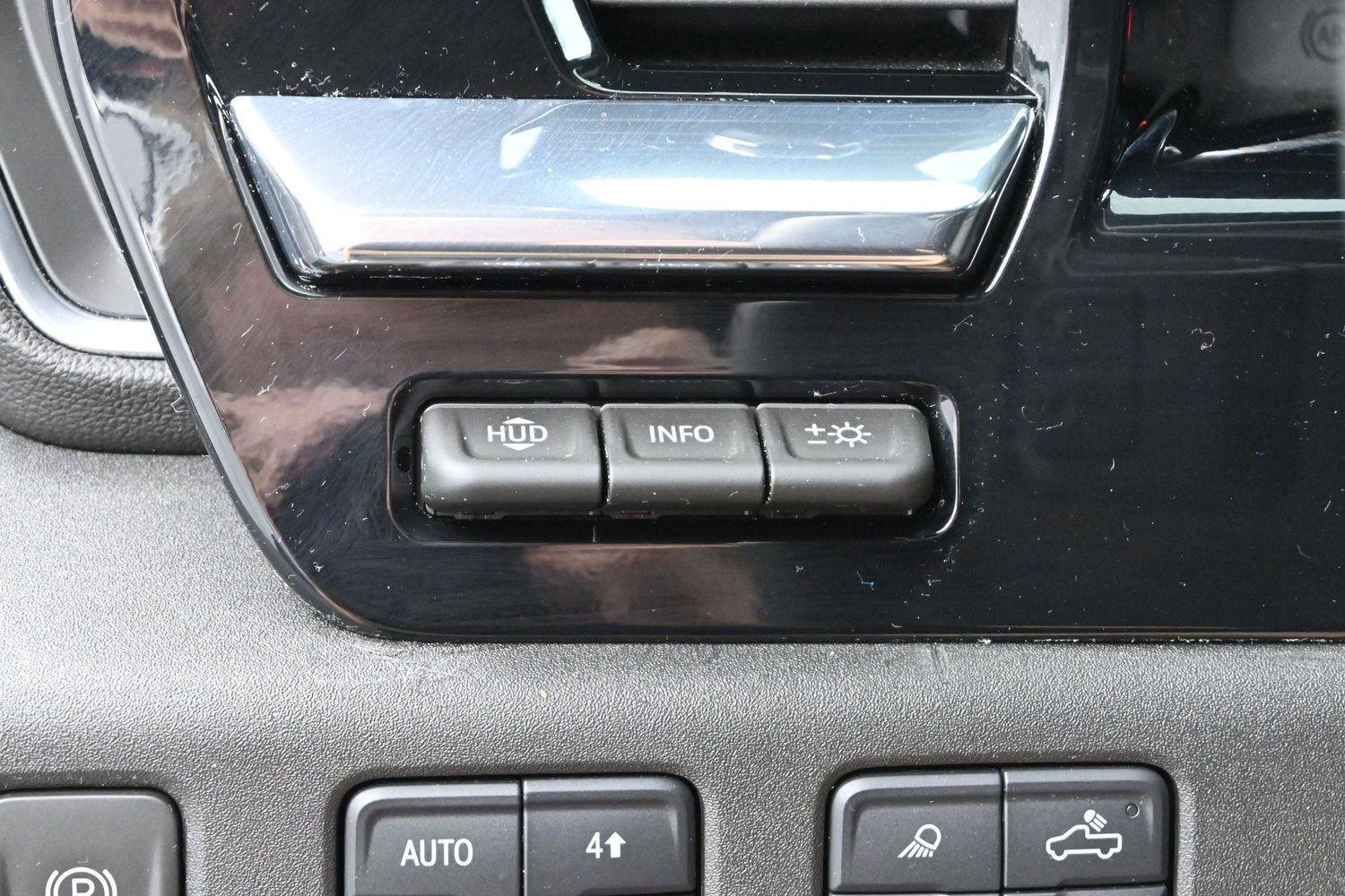 Used 2024 Iridescent Pearl Tricoat Chevrolet High Country image 32