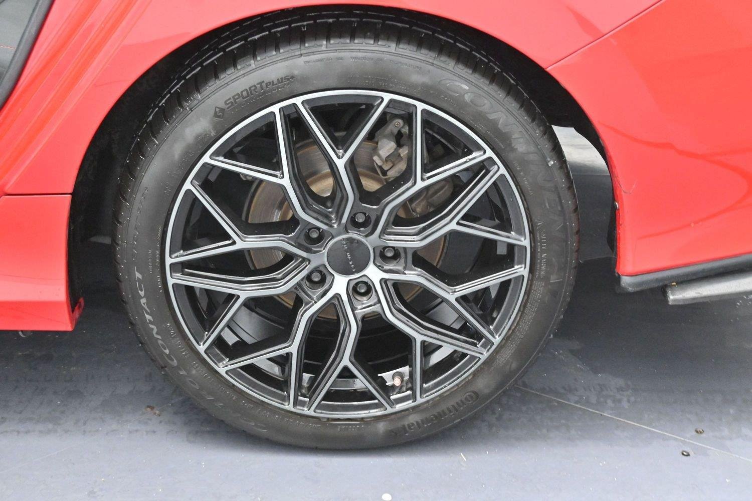 Used 2020 Rallye Red Honda SI image 32