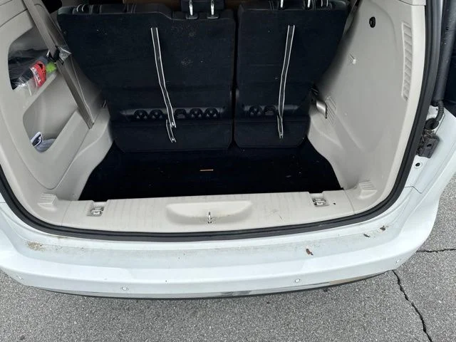 Used 2024 White Chrysler Touring L image 11