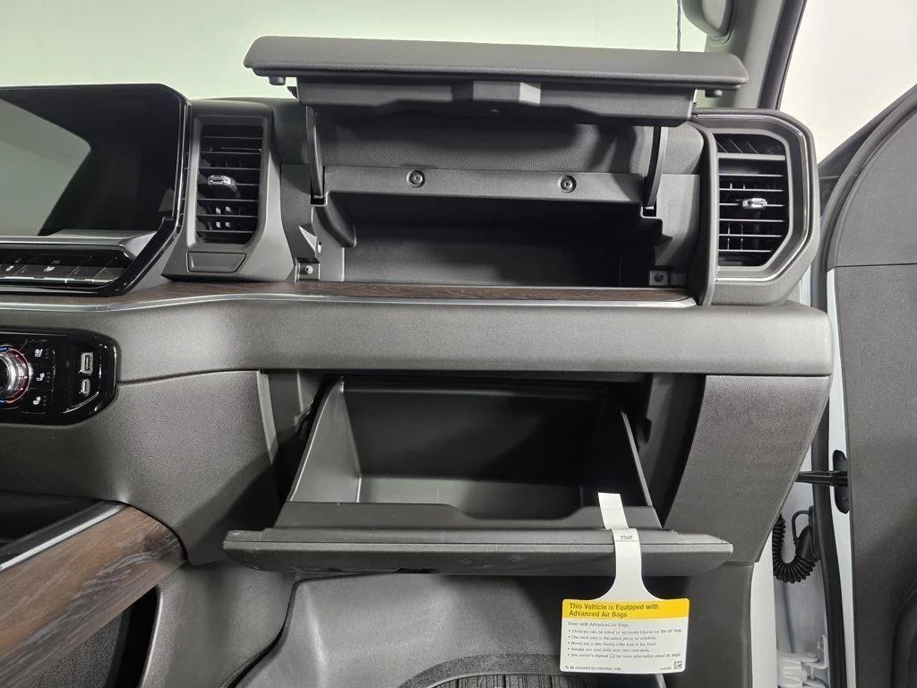 2025 GMC Sierra 2500HD SLT - Photo 32