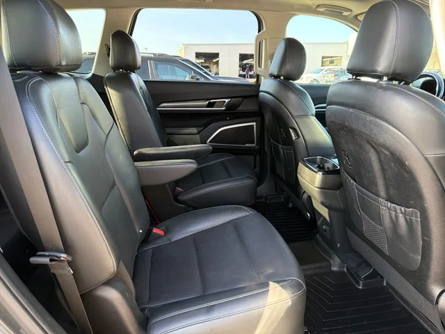 Used 2020 Gray Kia S image 28