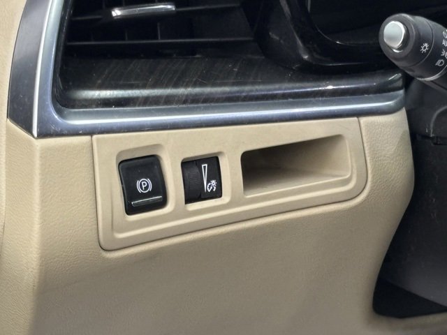 2018 Cadillac XT5 Base - Photo 18