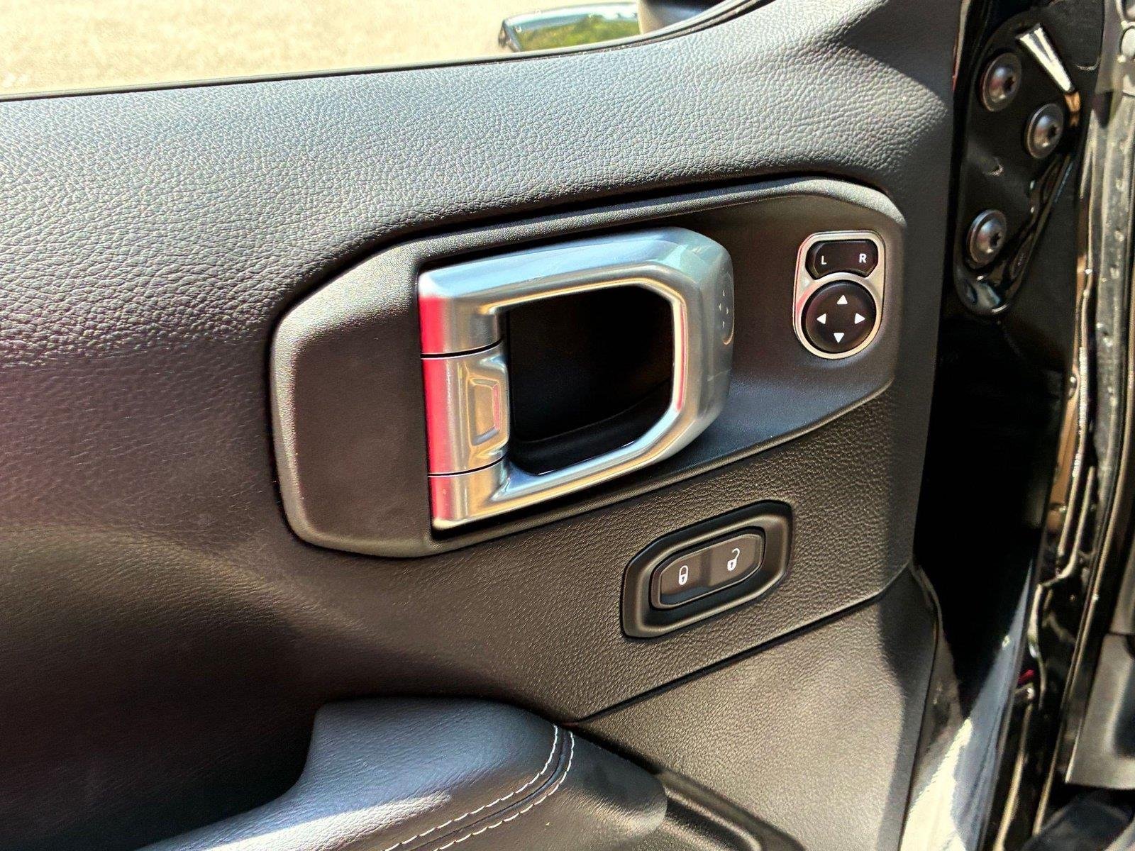 Used 2023 Black Clearcoat Jeep Sahara image 13